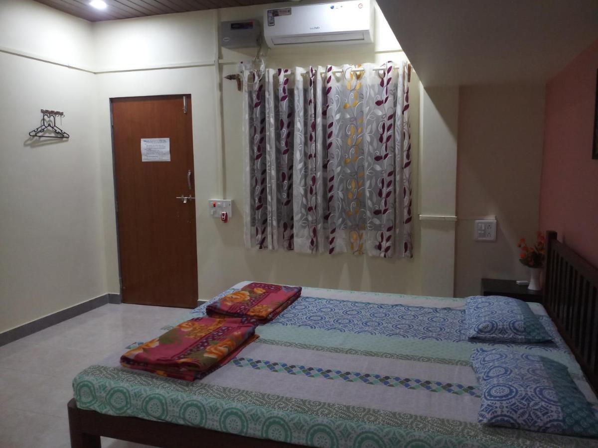 Anandi Villa Homestay Adhi Εξωτερικό φωτογραφία