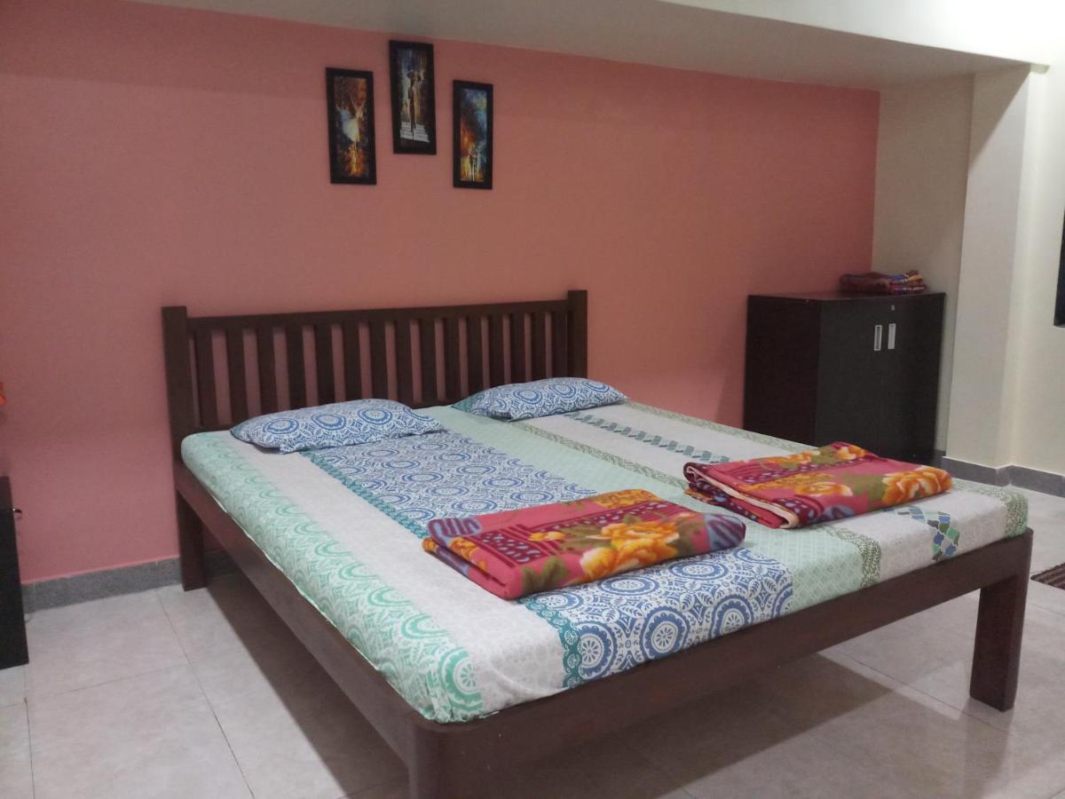 Anandi Villa Homestay Adhi Εξωτερικό φωτογραφία